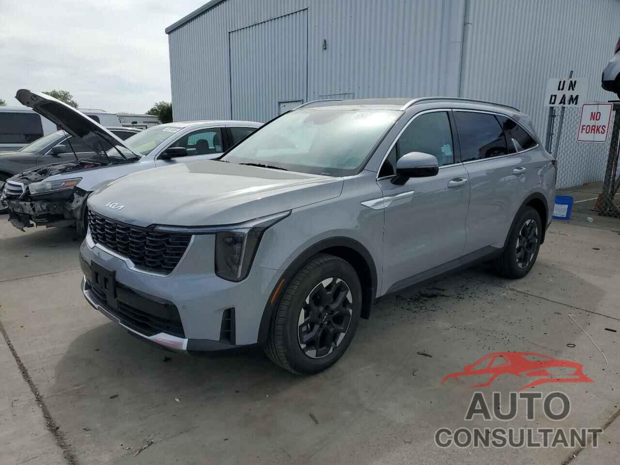 KIA SORENTO 2025 - 5XYRL4JC3SG336110