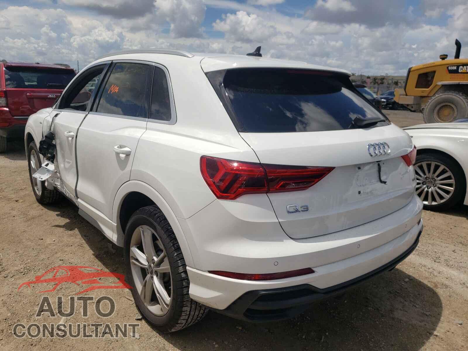 AUDI Q3 2021 - WA1DECF38M1032758