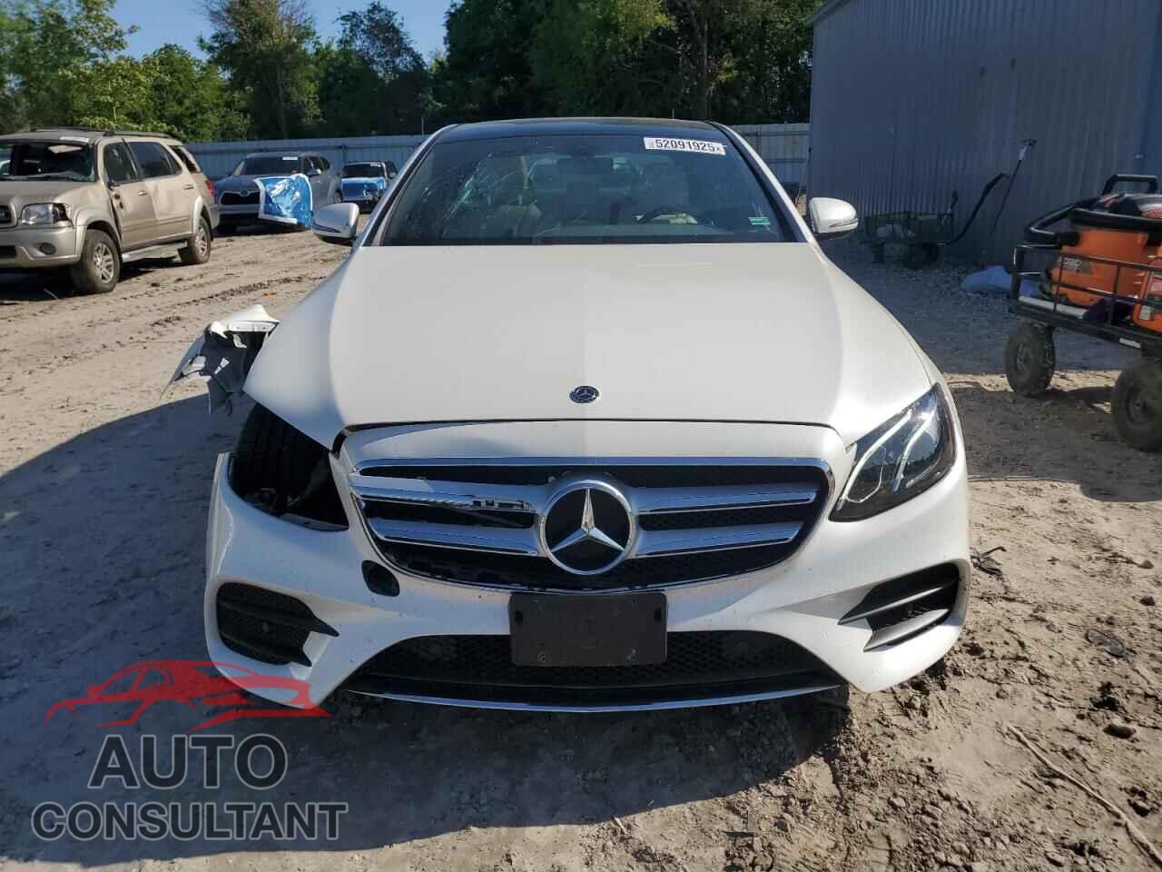 MERCEDES-BENZ E-CLASS 2018 - WDDZF4KB5JA430992