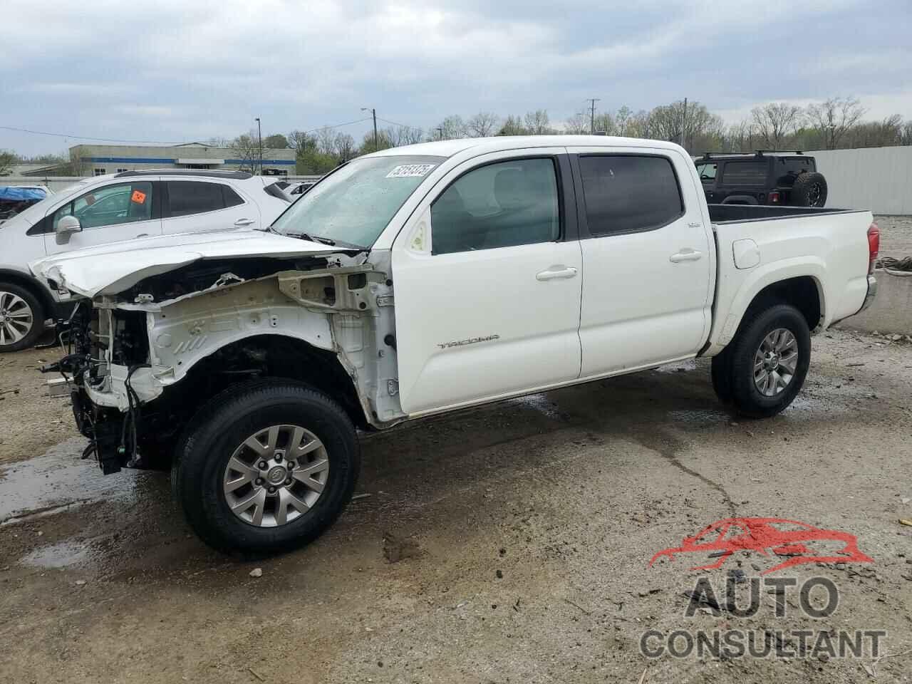 TOYOTA TACOMA 2018 - 5TFAZ5CN2JX065021