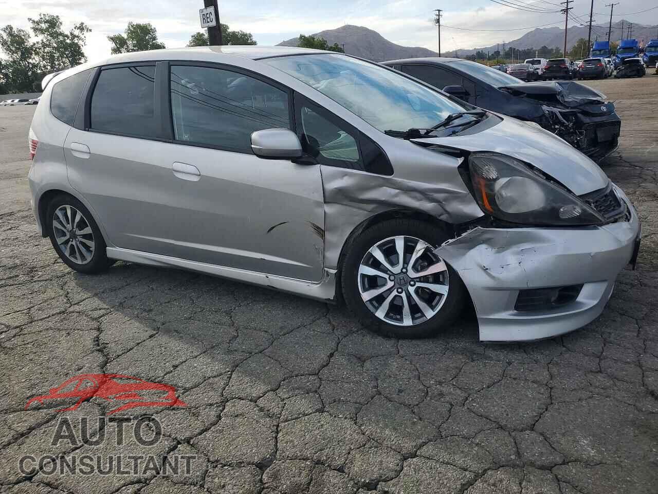 HONDA FIT 2012 - JHMGE8H50CS007519