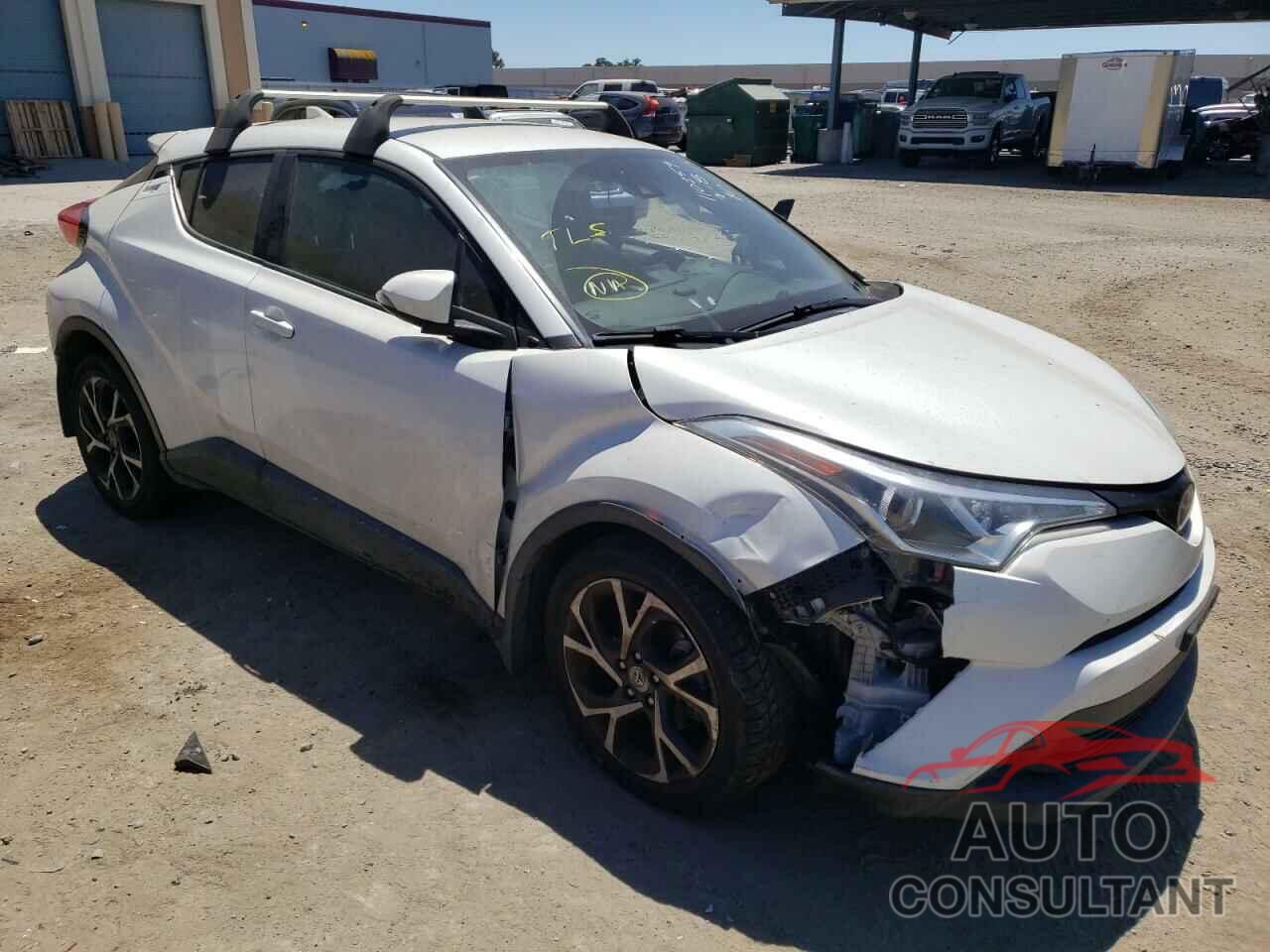 TOYOTA C-HR 2018 - NMTKHMBX5JR022396