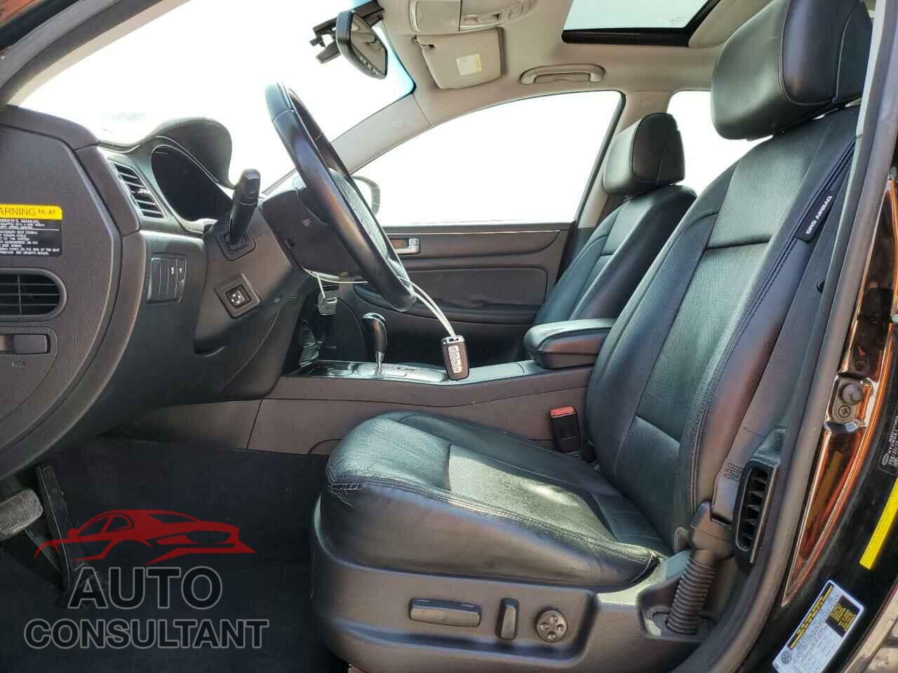 HYUNDAI GENESIS 2012 - KMHGC4DD1CU191057
