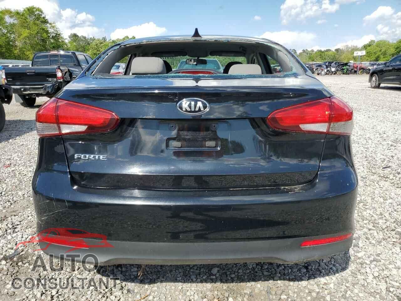 KIA FORTE 2017 - 3KPFK4A72HE136169