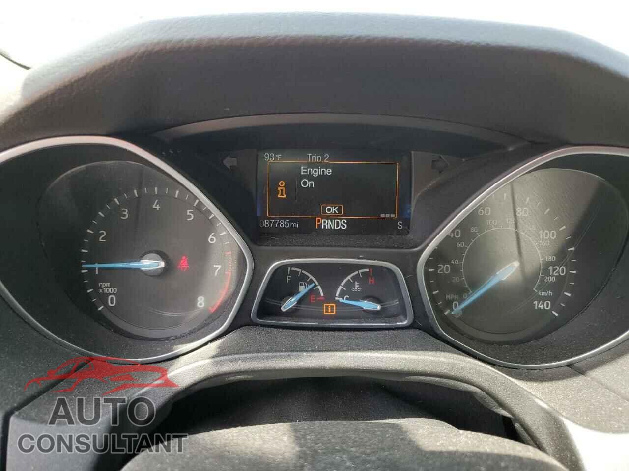 FORD FOCUS 2018 - 1FADP3FE5JL220077