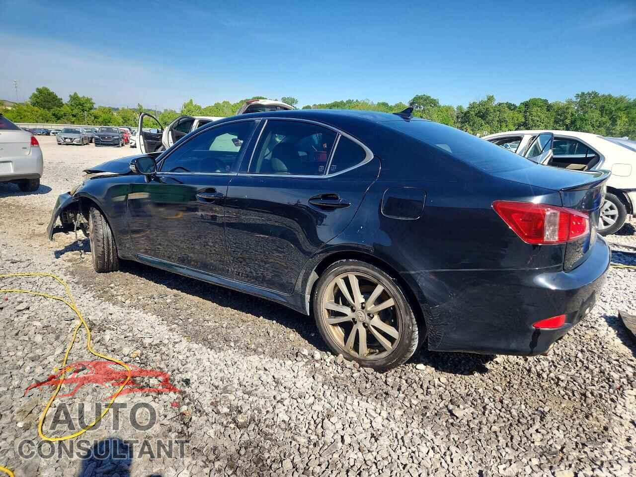 LEXUS IS 2012 - JTHBF5C25C5180924