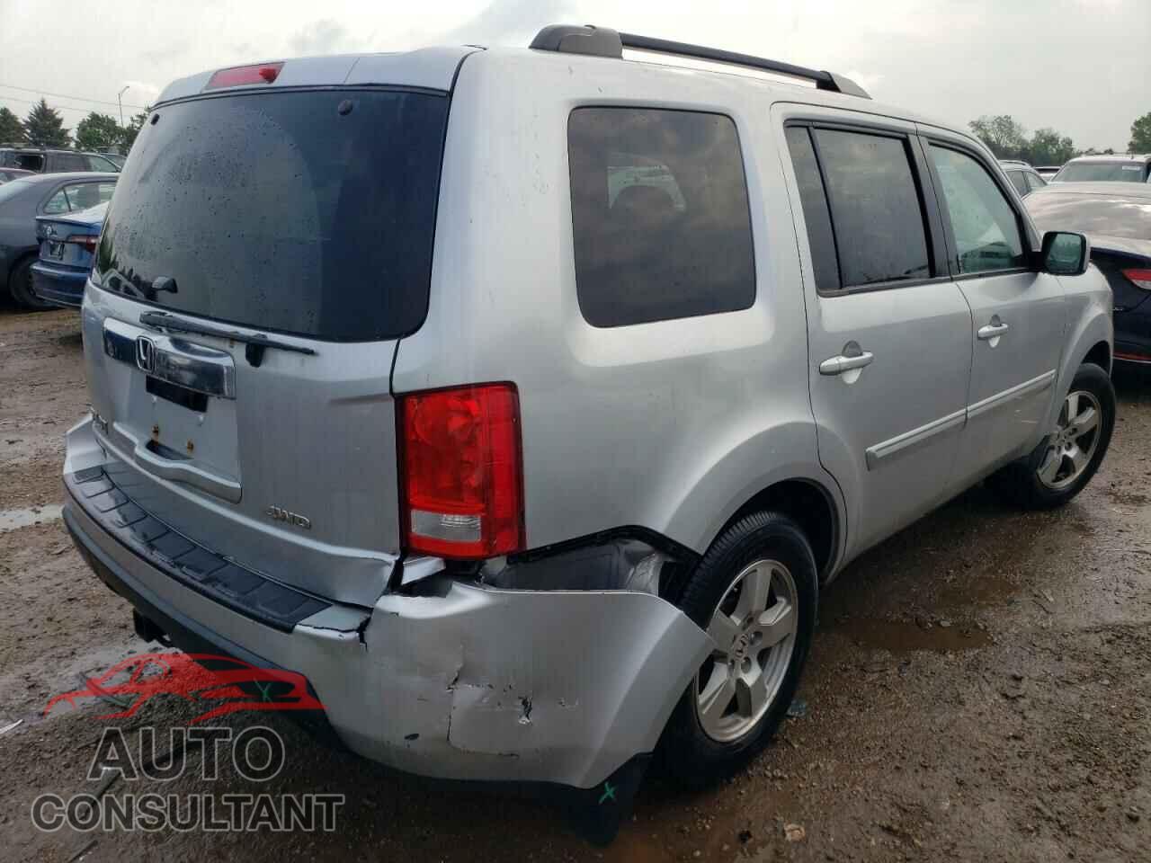 HONDA PILOT 2011 - 5FNYF4H58BB034281
