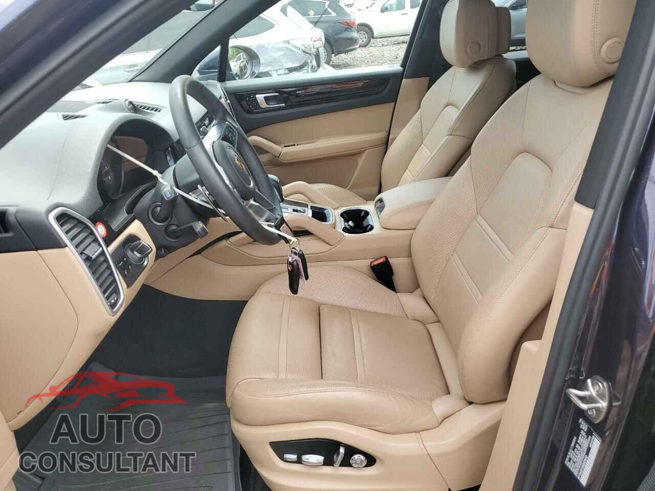 PORSCHE CAYENNE 2019 - WP1AA2AY5KDA09692