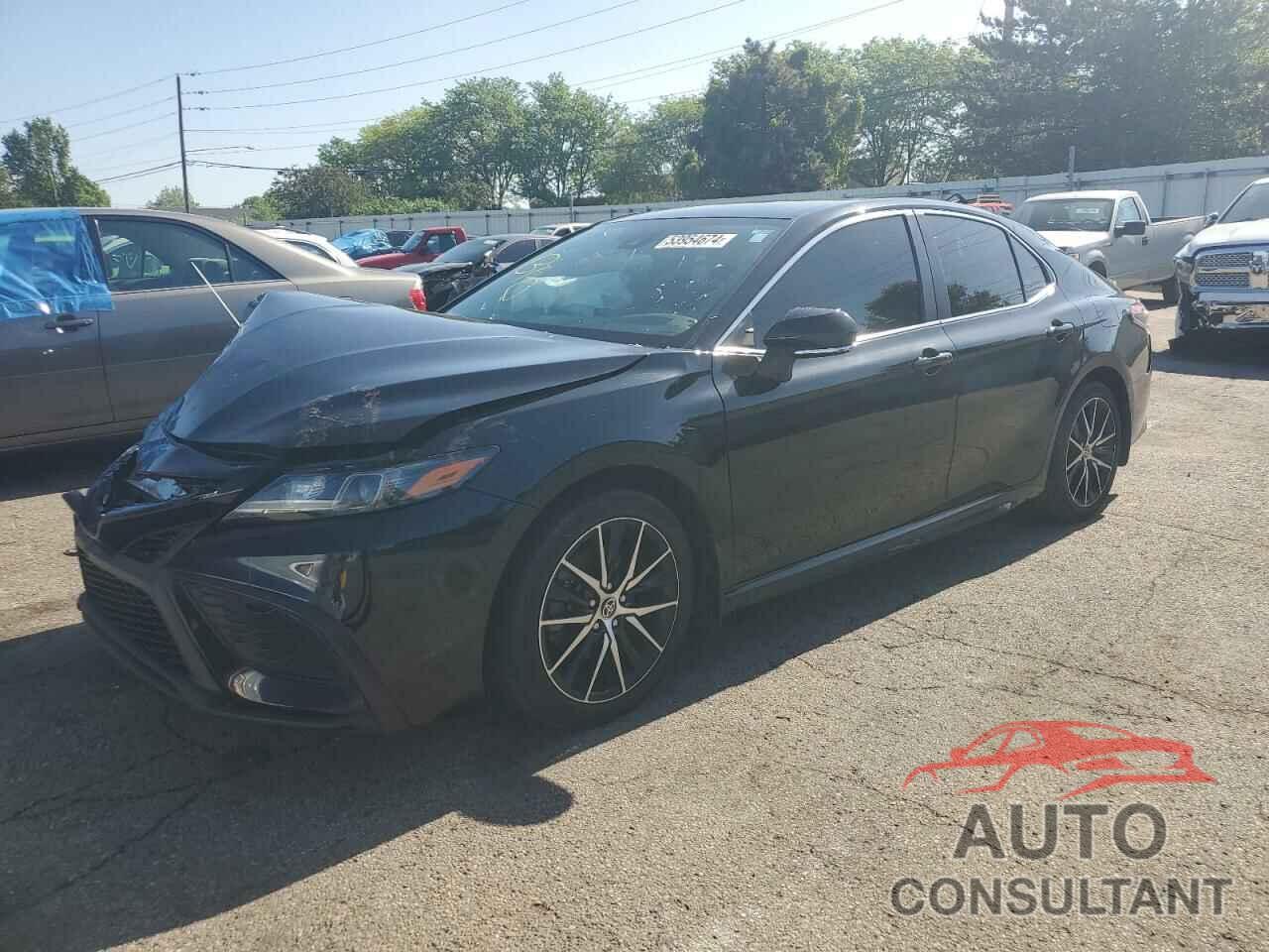 TOYOTA CAMRY 2021 - 4T1T11AK5MU613158