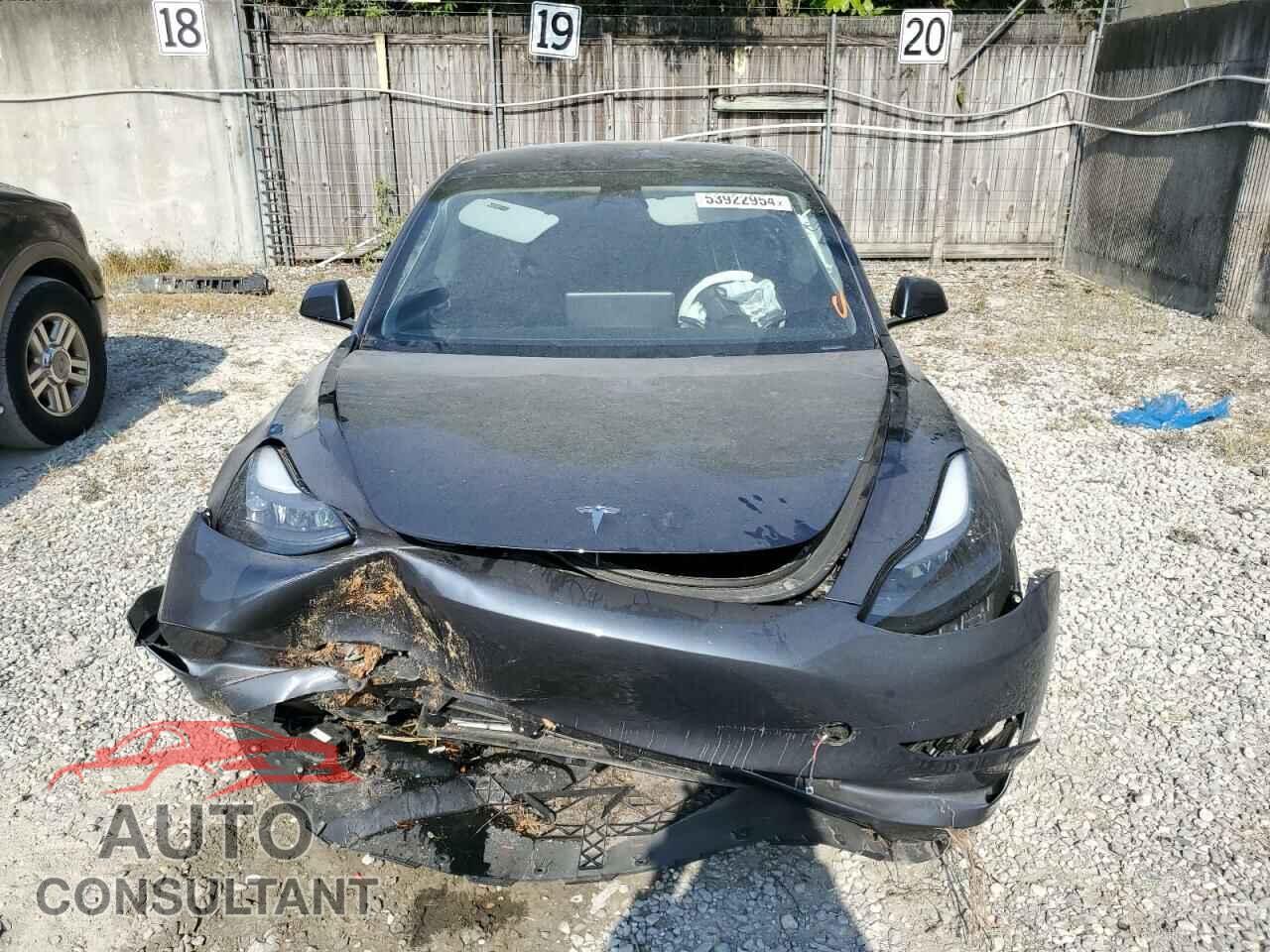 TESLA MODEL 3 2023 - 5YJ3E1EA6PF651375