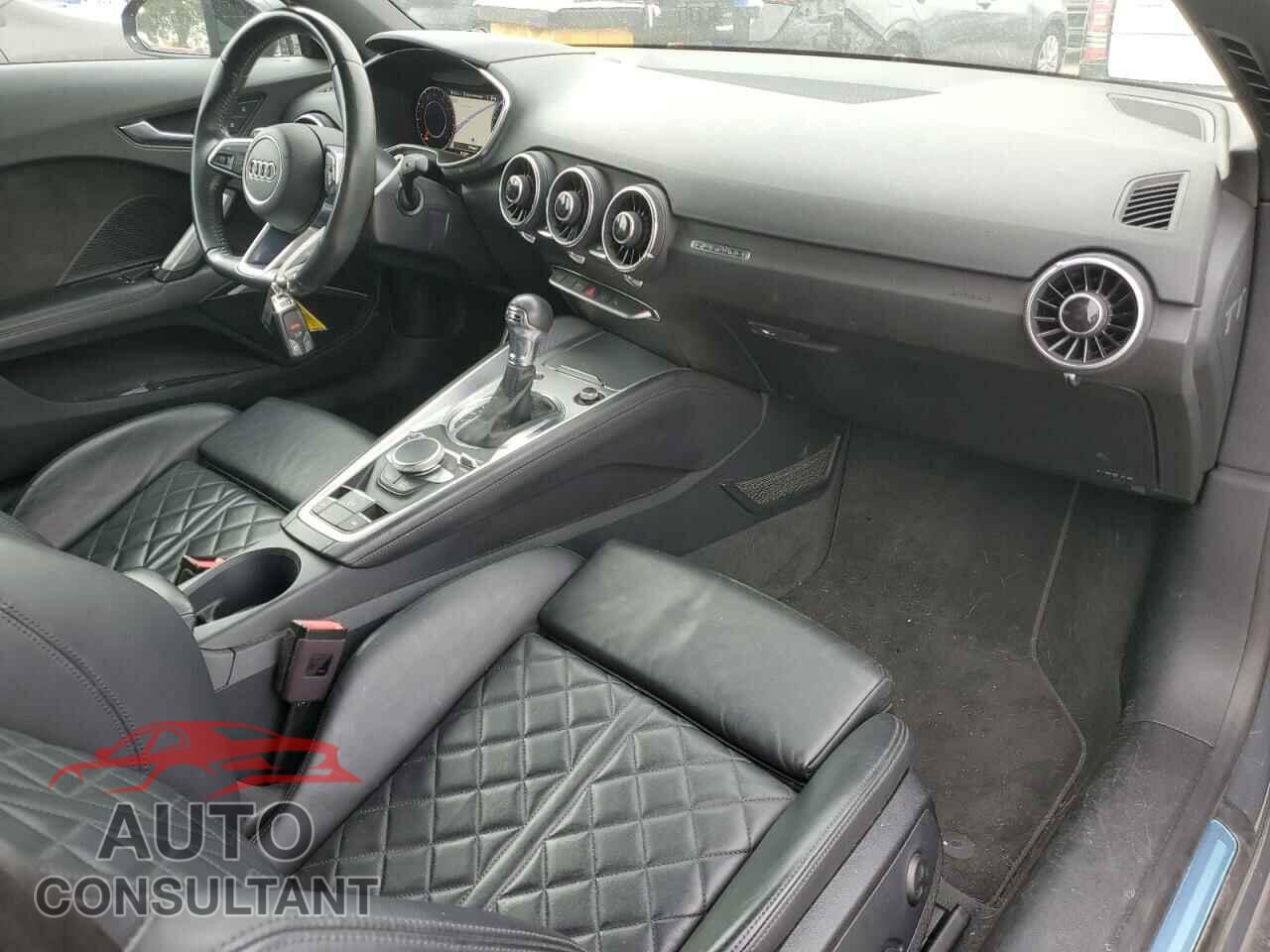 AUDI TT 2017 - TRUT5CFV0H1022983