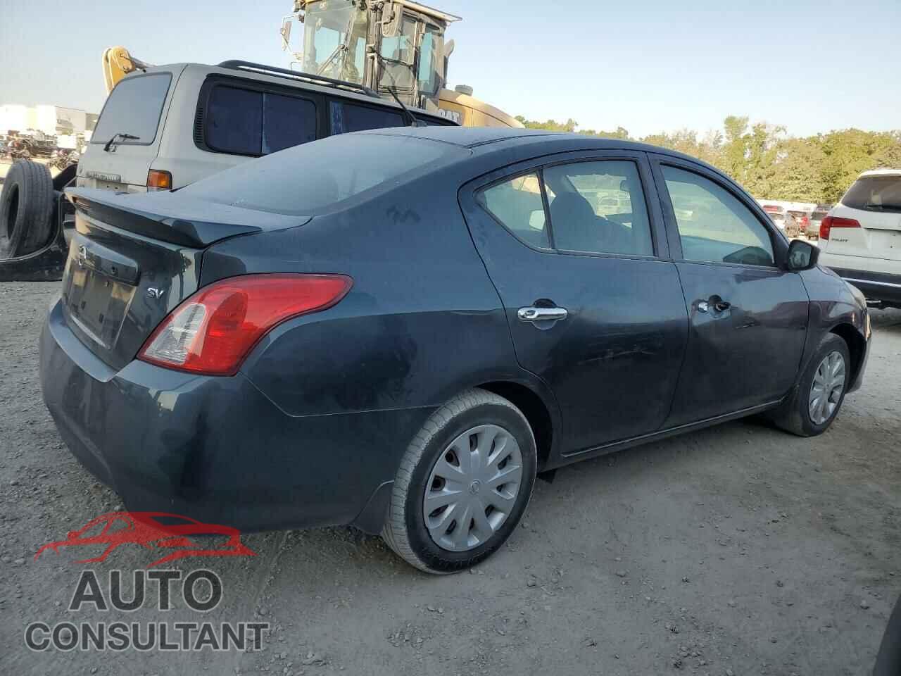 NISSAN VERSA 2017 - 3N1CN7AP3HL900315