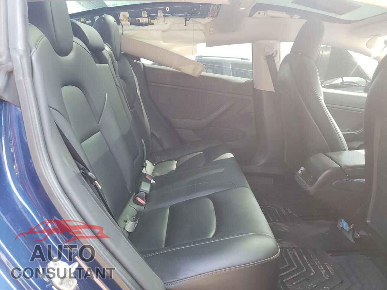 TESLA MODEL 3 2019 - 5YJ3E1EB1KF465065