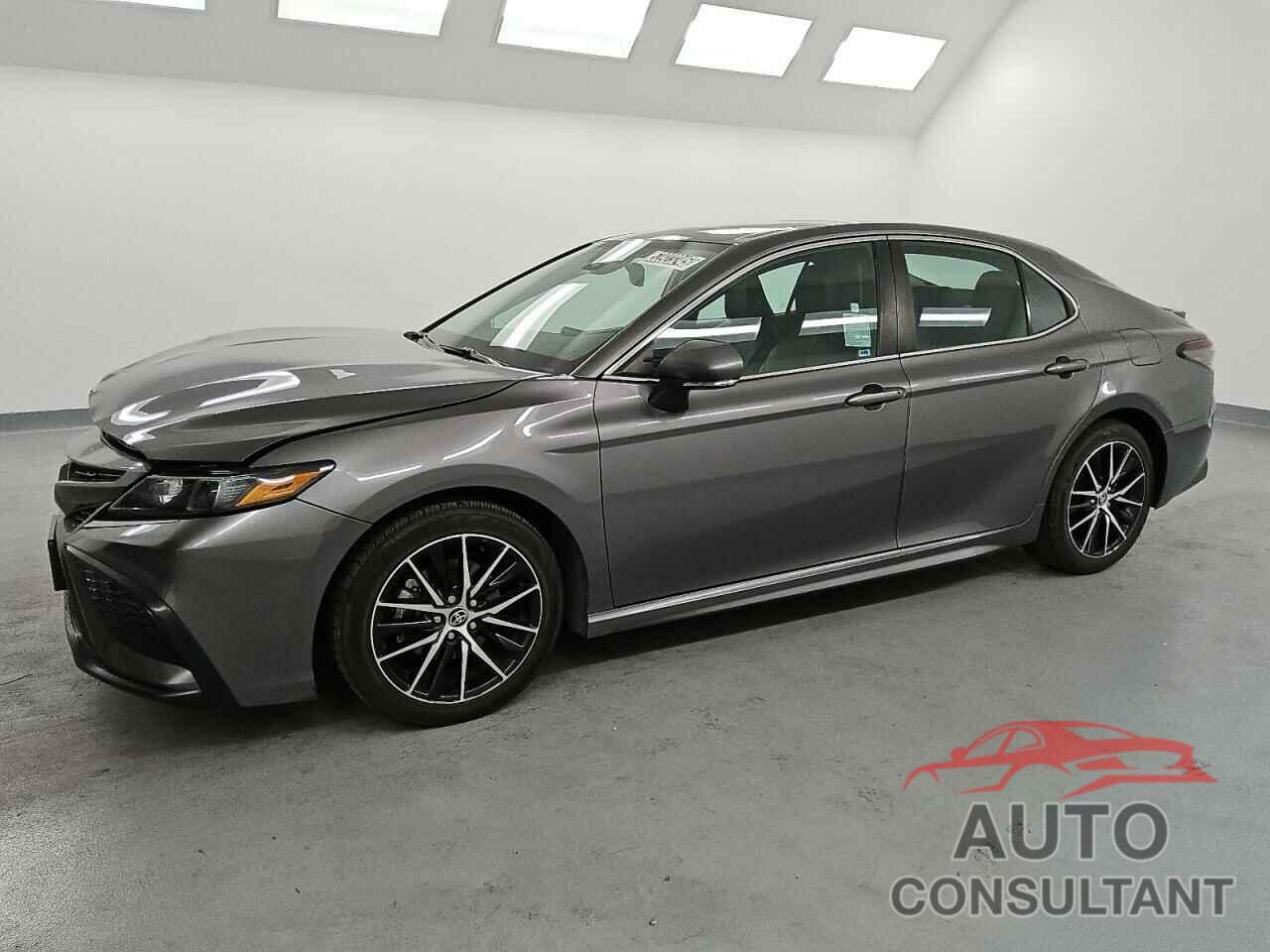TOYOTA CAMRY 2022 - 4T1T11AK4NU633449