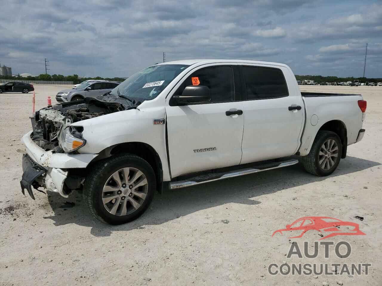 TOYOTA TUNDRA 2013 - 5TFEY5F12DX137496