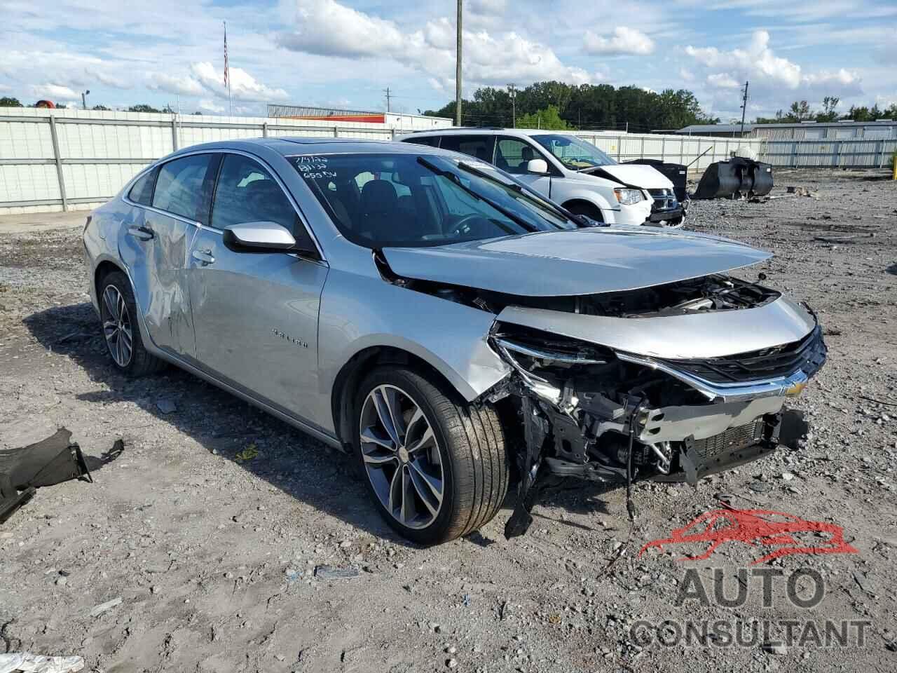 CHEVROLET MALIBU 2021 - 1G1ZD5ST3MF067719