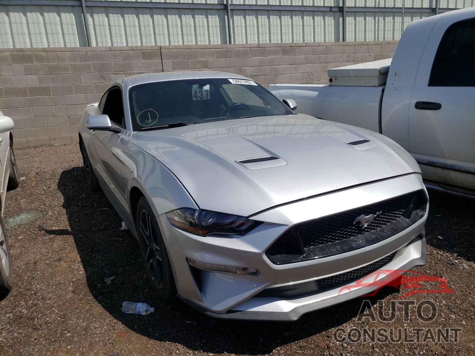 FORD MUSTANG 2018 - 1FA6P8CF3J5184784