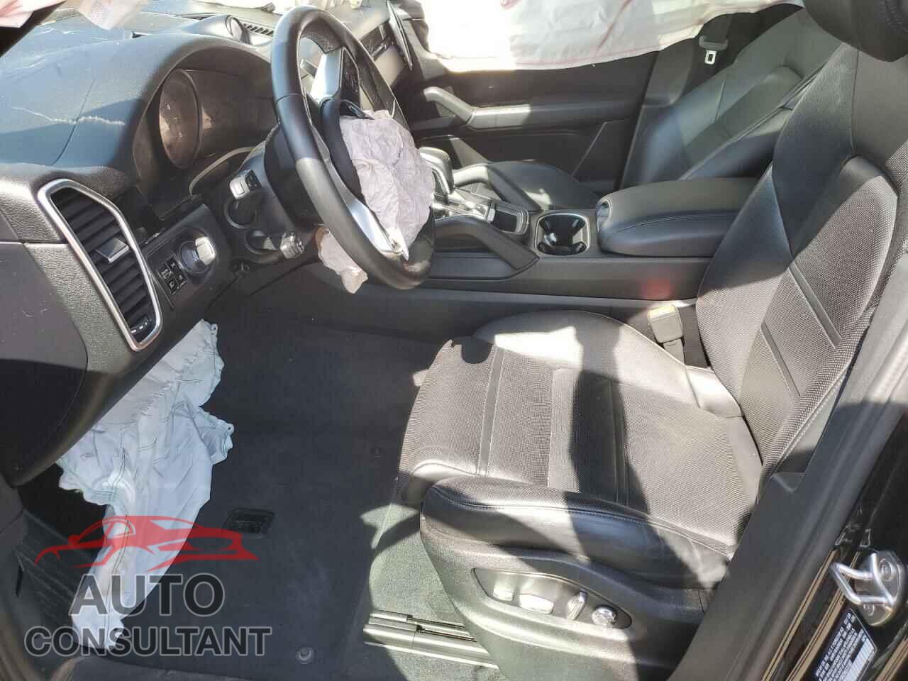 PORSCHE CAYENNE 2019 - WP1AA2AY9KDA02180