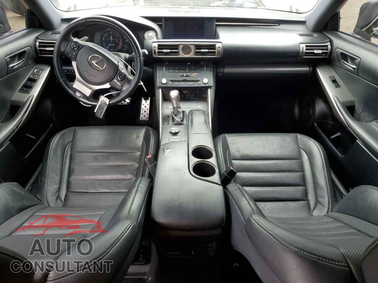 LEXUS IS 2015 - JTHBE1D22F5020630