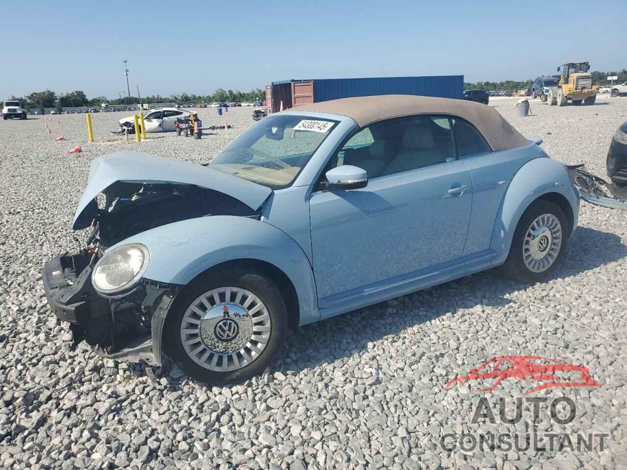 VOLKSWAGEN BEETLE 2013 - 3VW5X7AT5DM815619