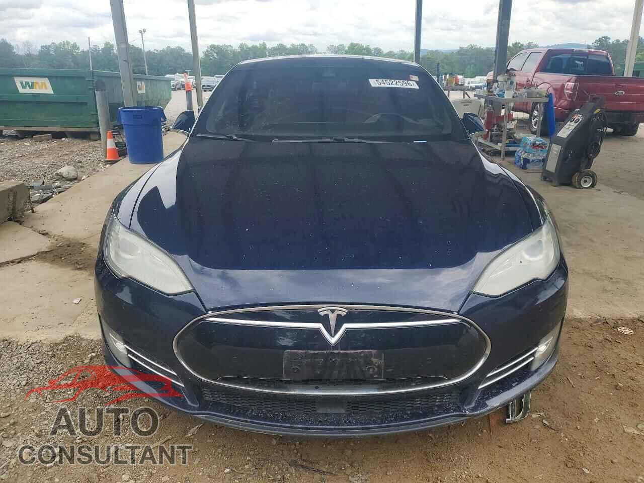 TESLA MODEL S 2014 - 5YJSA1H10EFP60852