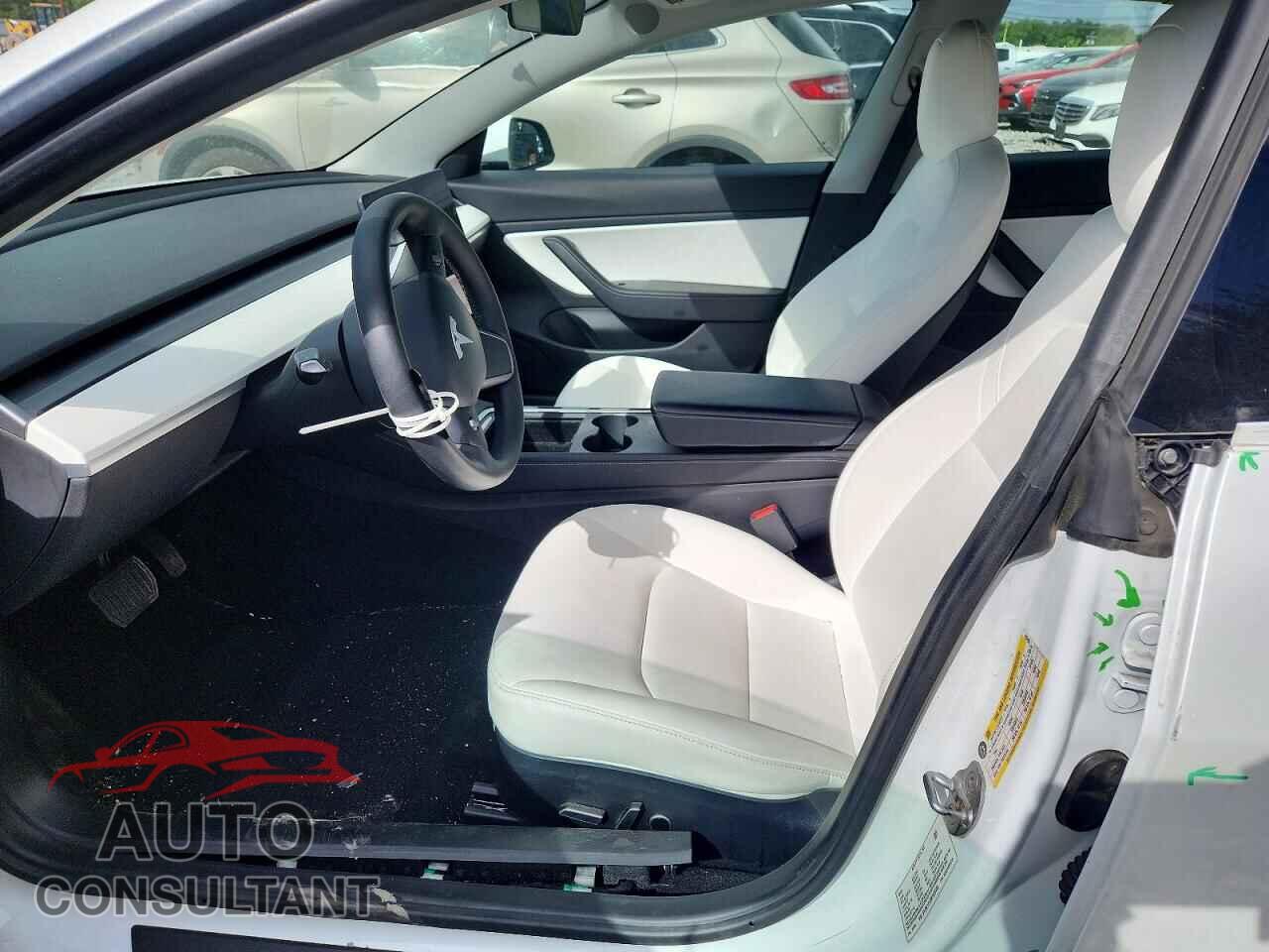 TESLA MODEL 3 2021 - 5YJ3E1EA3MF920492