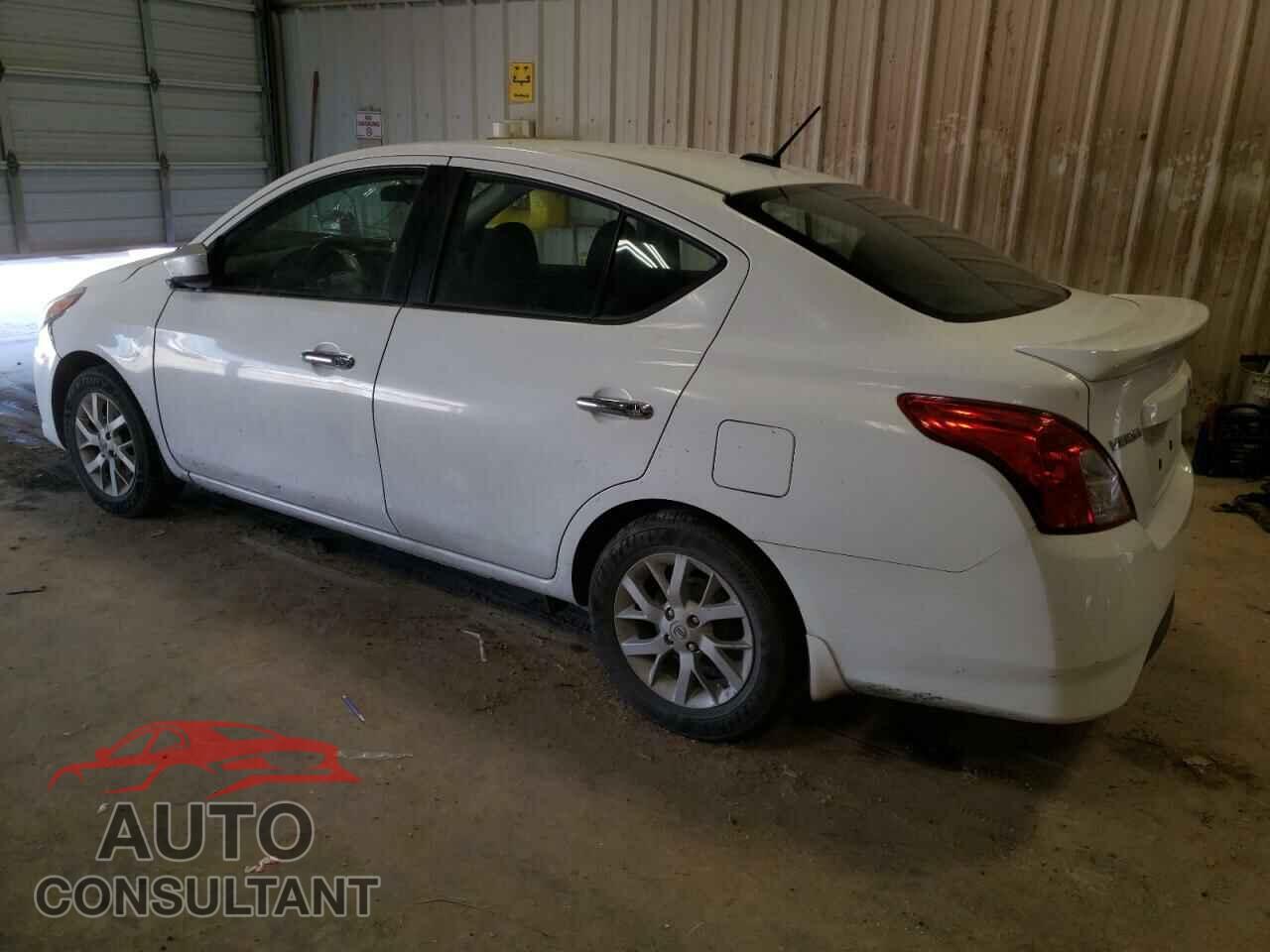 NISSAN VERSA 2019 - 3N1CN7AP3KL812713