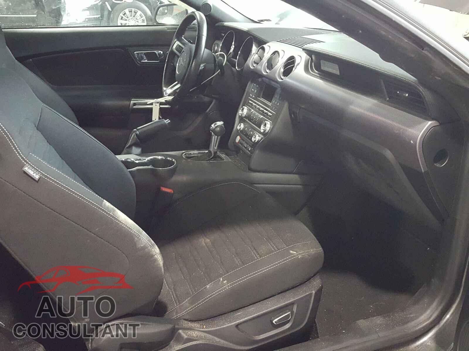 FORD MUSTANG 2017 - 1FA6P8TH0H5323944