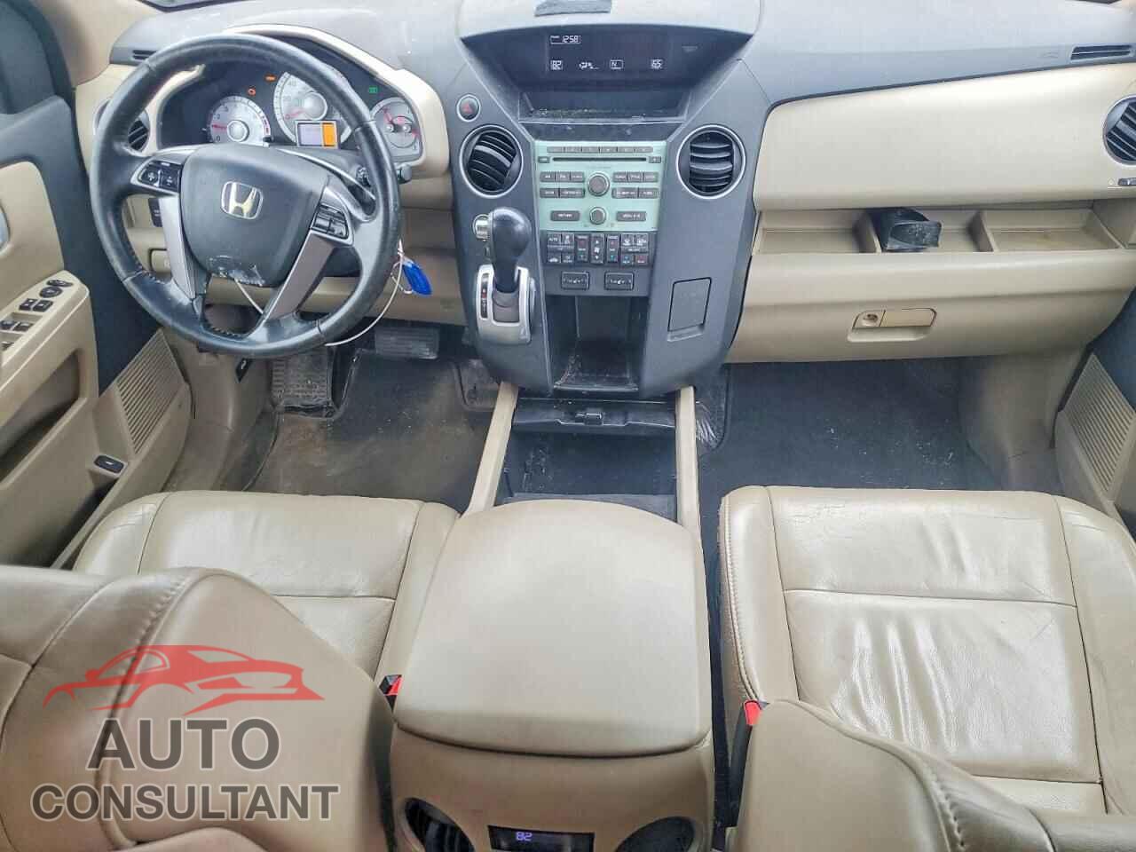HONDA PILOT 2011 - 5FNYF4H57BB026382
