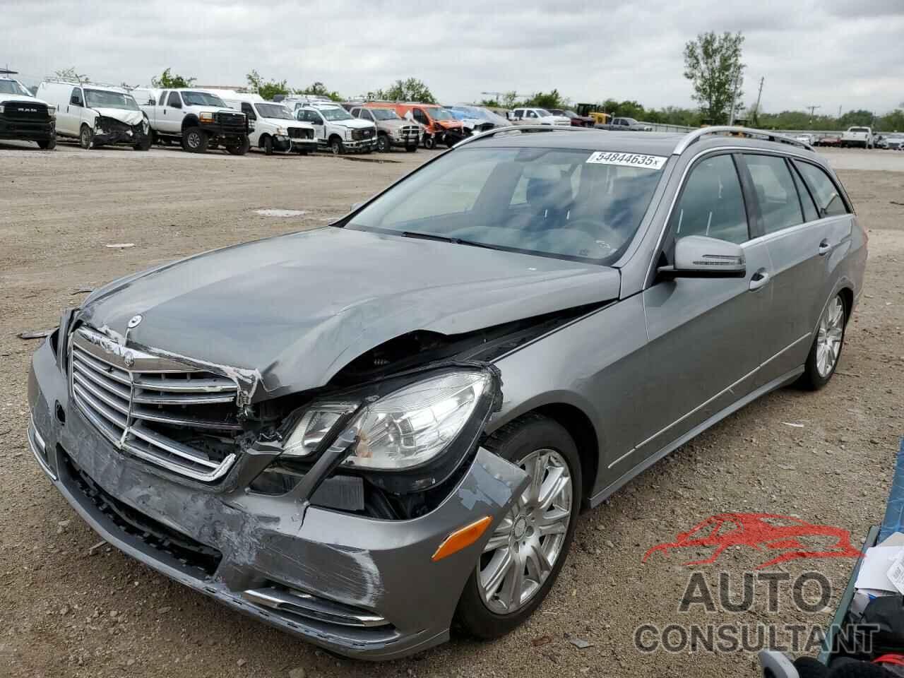 MERCEDES-BENZ E-CLASS 2013 - WDDHH8JBXDA695250