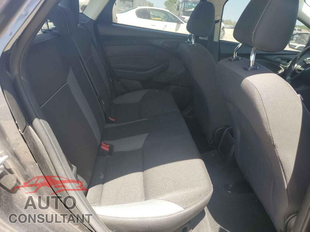 FORD FOCUS 2014 - 1FADP3E20EL373446