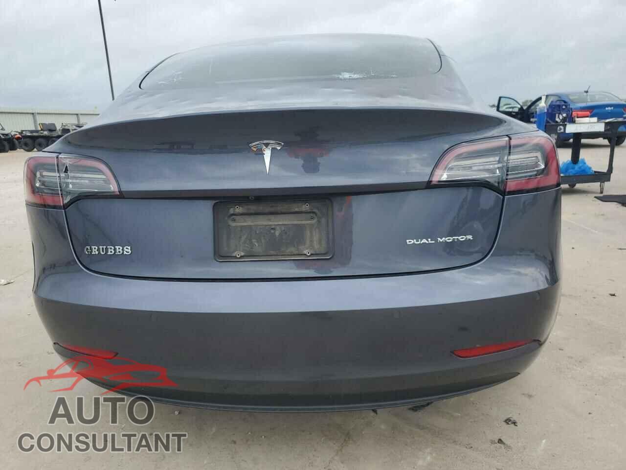 TESLA MODEL 3 2021 - 5YJ3E1EBXMF869307