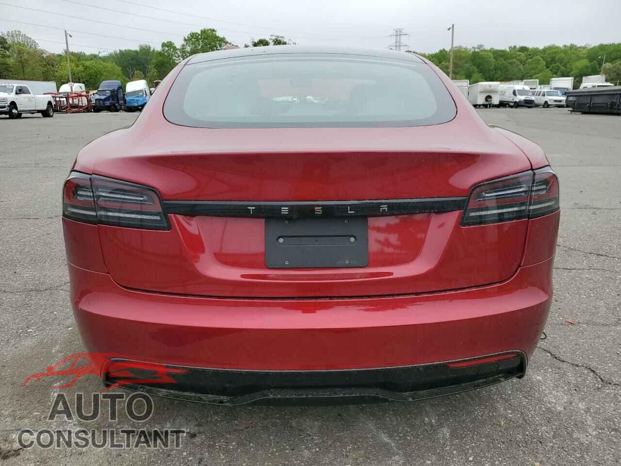 TESLA MODEL S 2024 - 5YJSA1E54RF542748