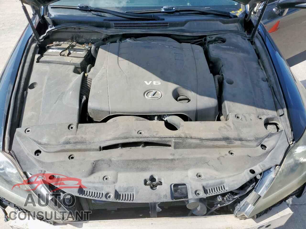 LEXUS IS 2012 - JTHBF5C27C5183923