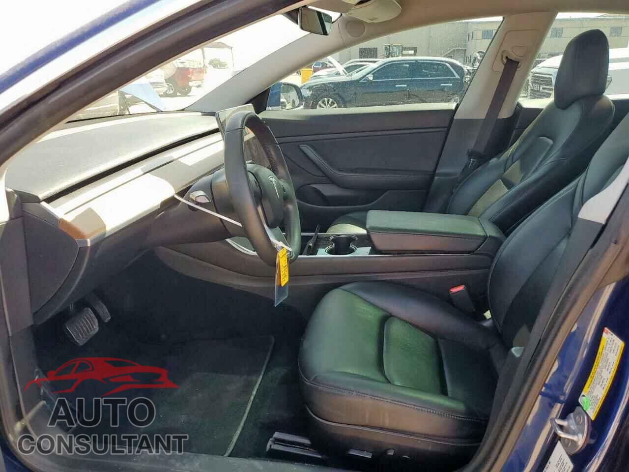 TESLA MODEL 3 2019 - 5YJ3E1EB2KF453300