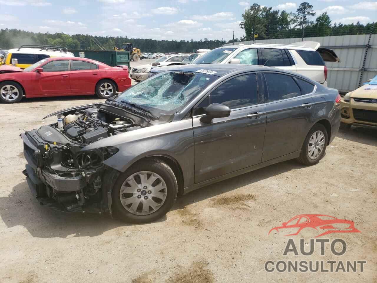 FORD FUSION 2019 - 3FA6P0G70KR111603