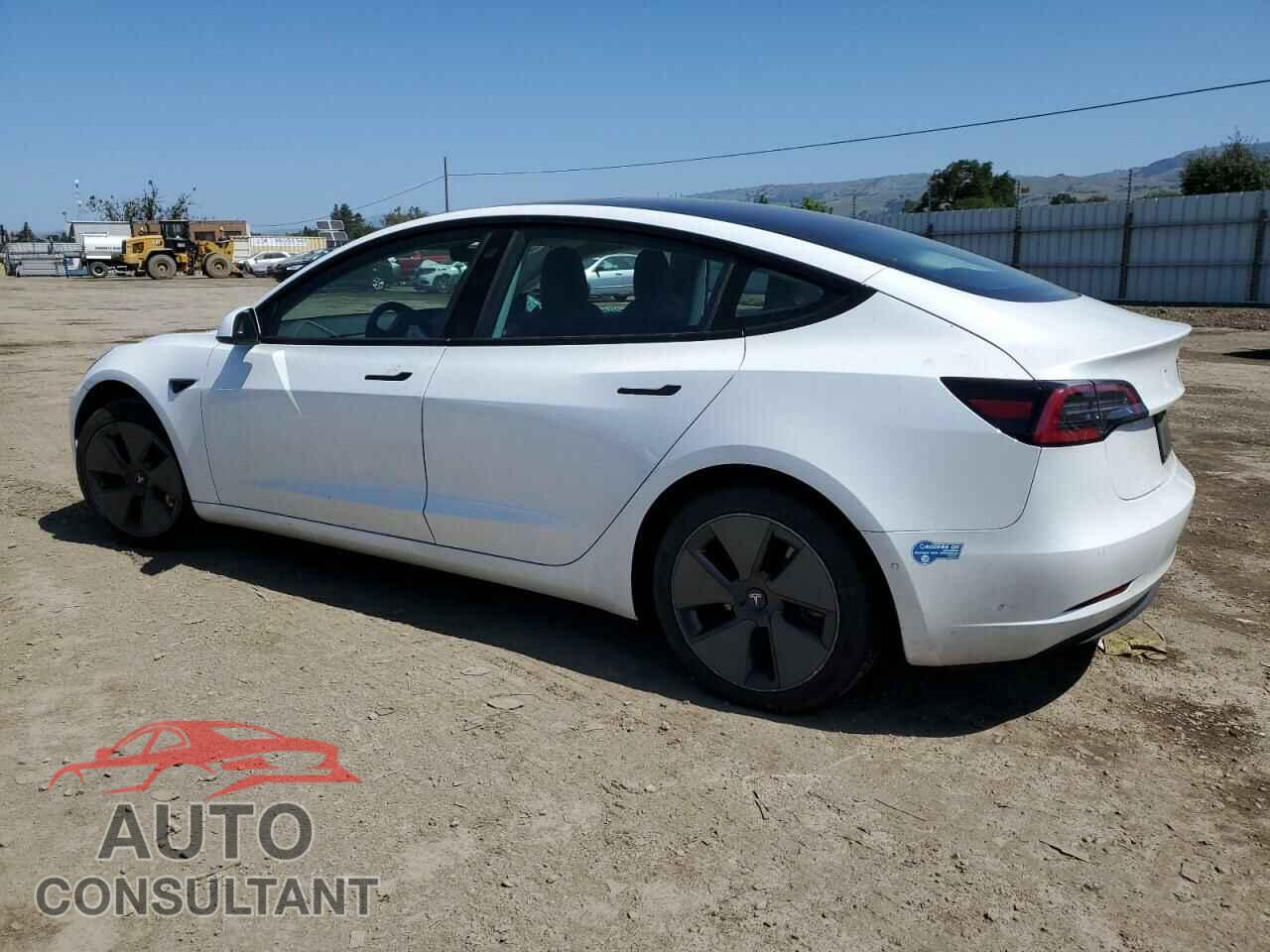 TESLA MODEL 3 2021 - 5YJ3E1EA0MF985574