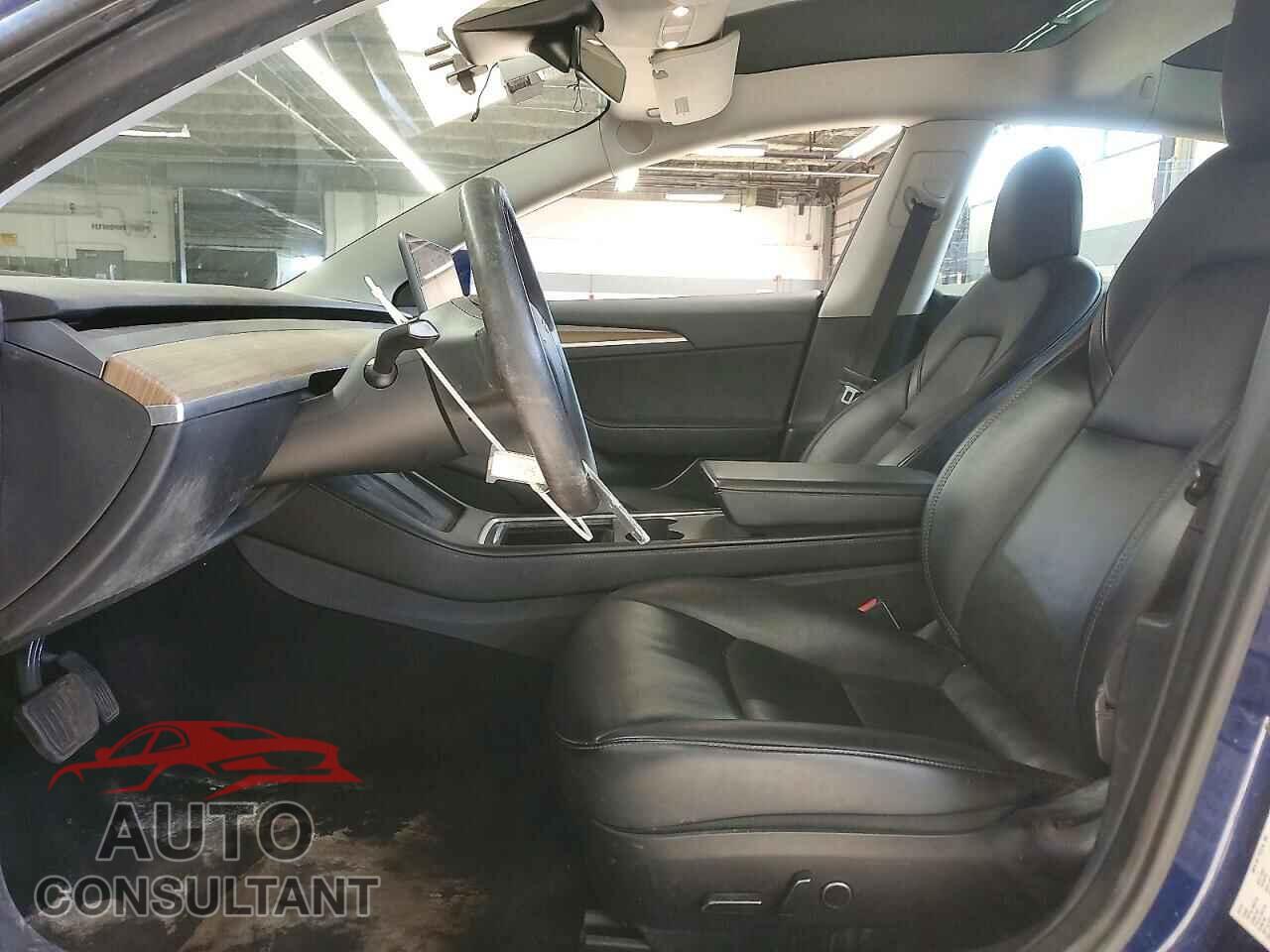 TESLA MODEL 3 2022 - 5YJ3E1EA7NF371025