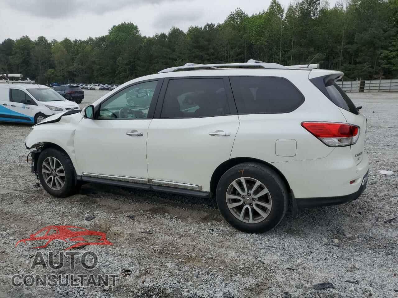 NISSAN PATHFINDER 2015 - 5N1AR2MN2FC677002