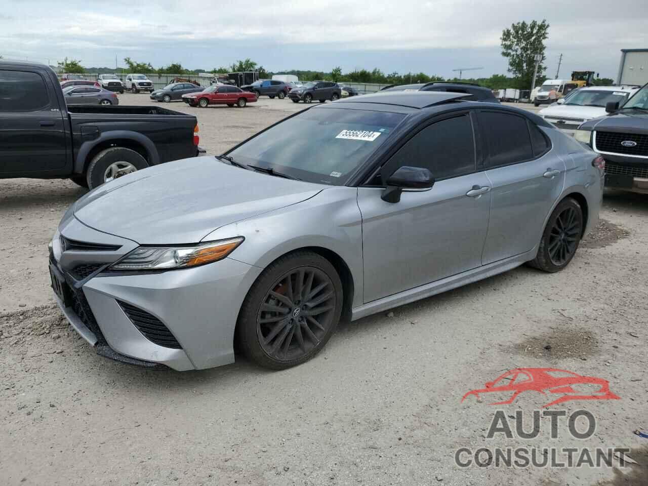 TOYOTA CAMRY 2019 - 4T1B61HK8KU244148