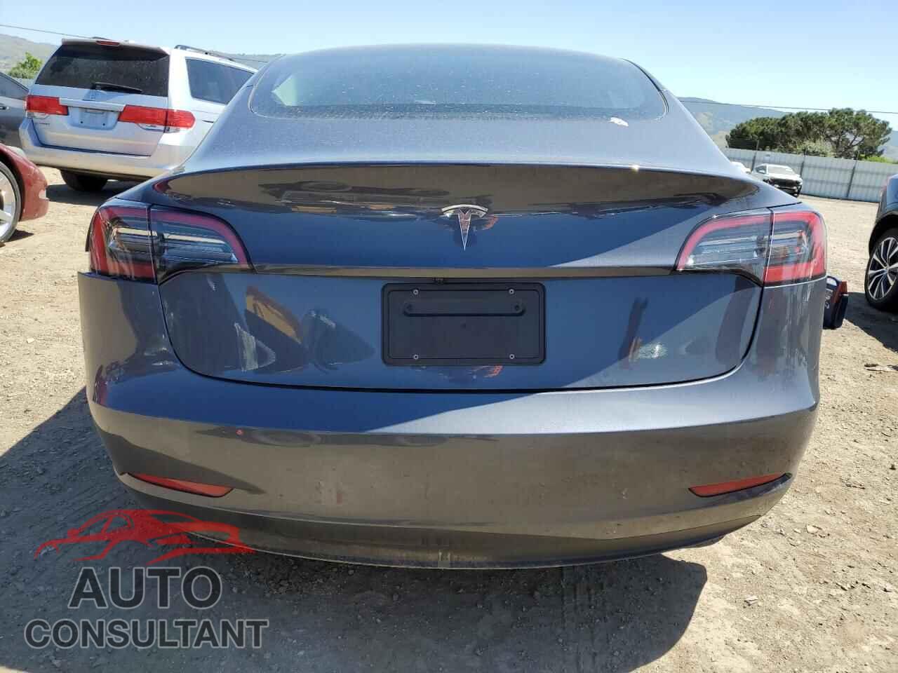 TESLA MODEL 3 2023 - 5YJ3E1EA0PF707620