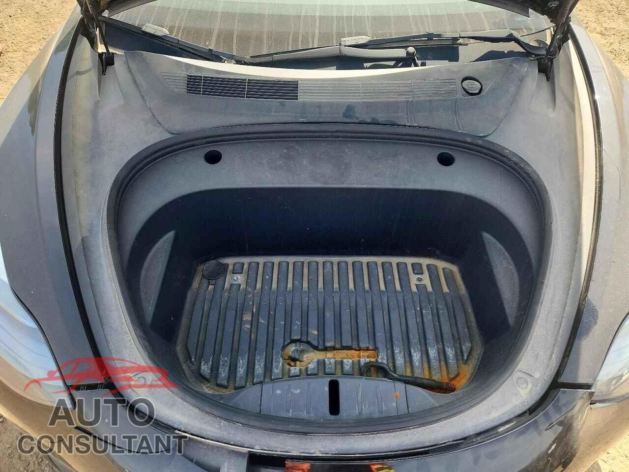 TESLA MODEL 3 2022 - 5YJ3E1EA7NF330488