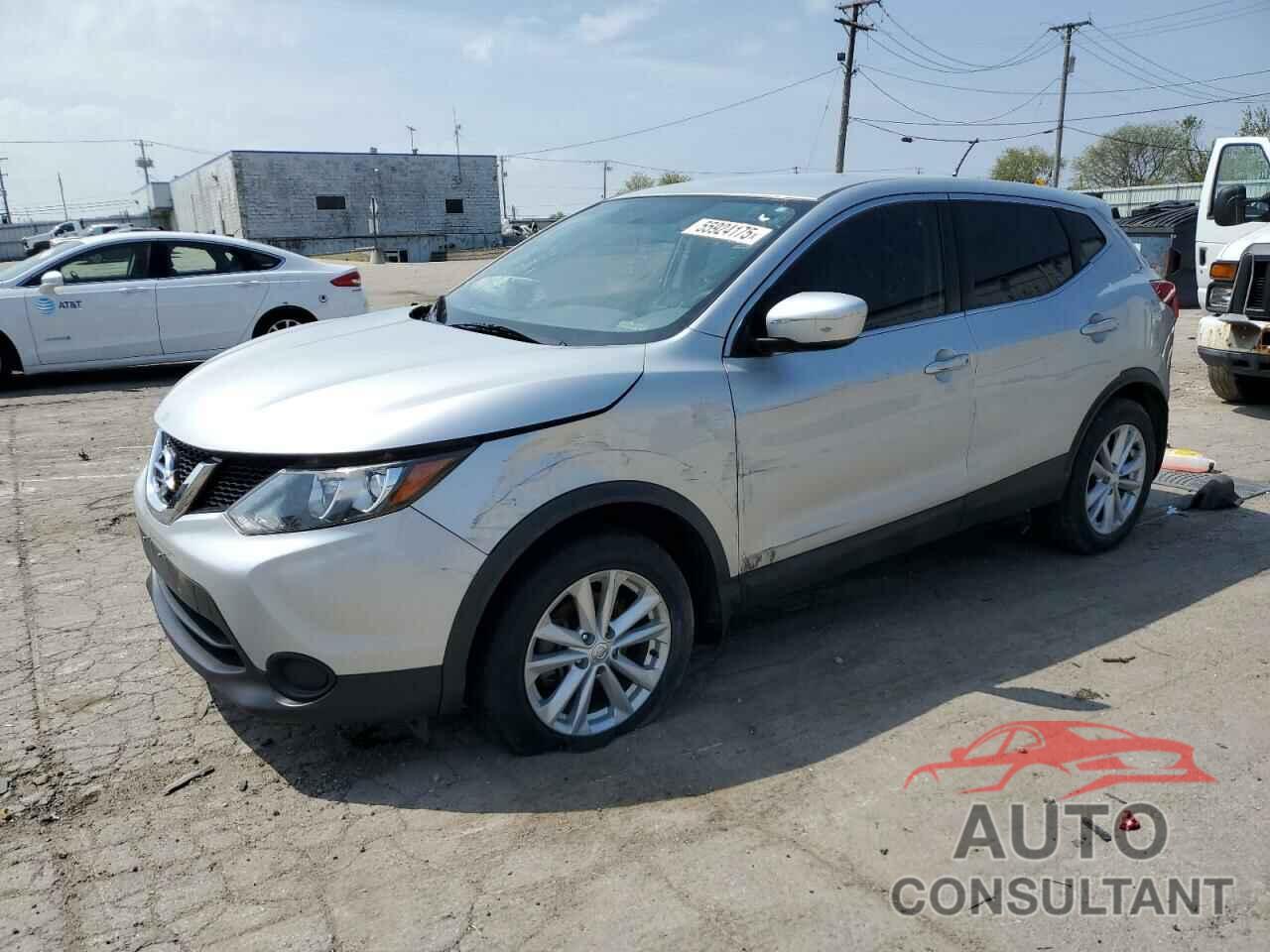 NISSAN ROGUE 2018 - JN1BJ1CR8JW206528