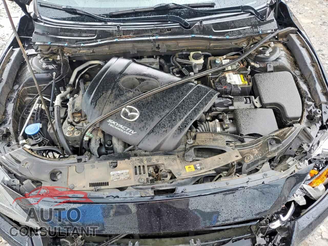 MAZDA 3 2017 - 3MZBN1W3XHM141844