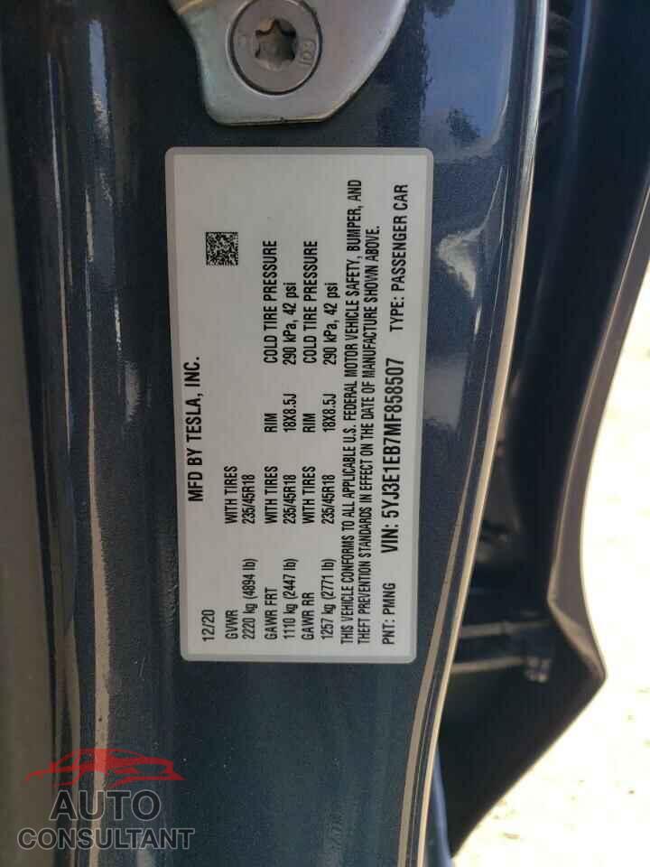 TESLA MODEL 3 2021 - 5YJ3E1EB7MF858507