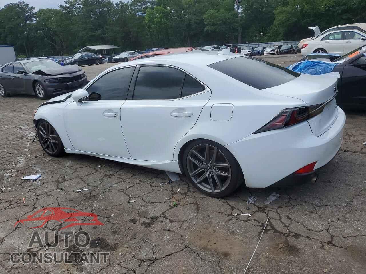LEXUS IS 2014 - JTHBE1D23E5012650