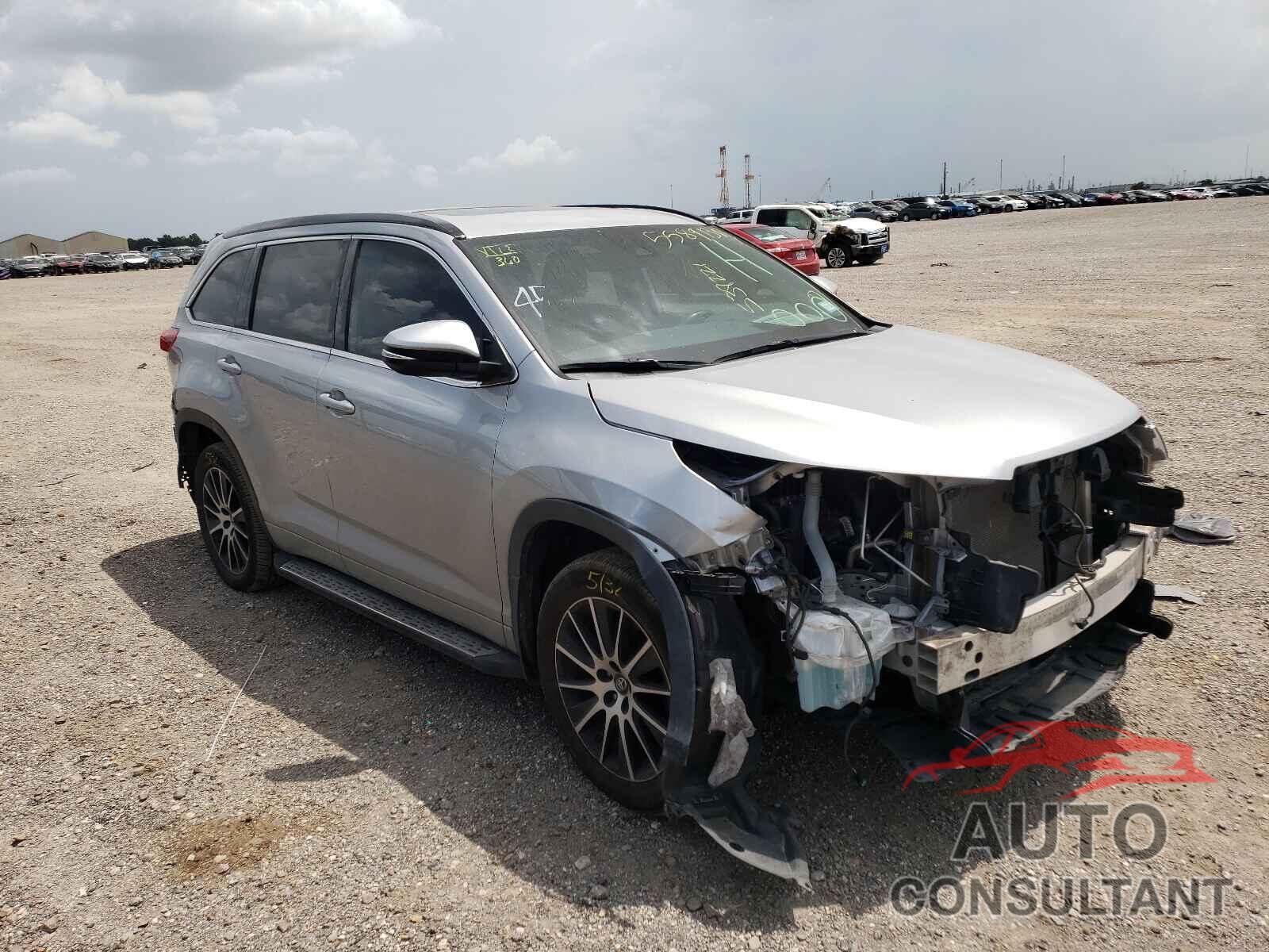 TOYOTA HIGHLANDER 2018 - 5TDKZRFHXJS538221
