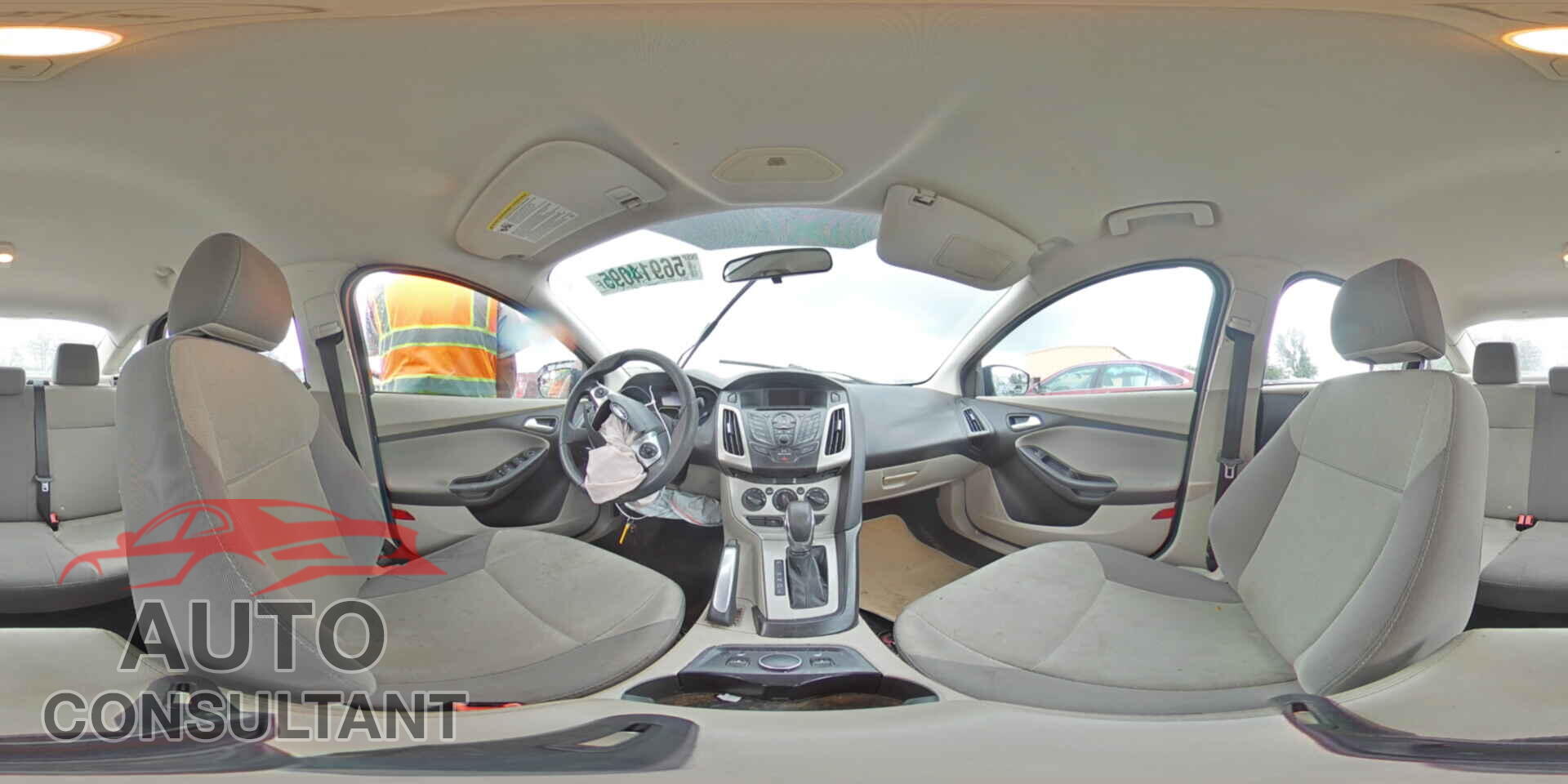 FORD FOCUS 2014 - 1FADP3F26EL160712