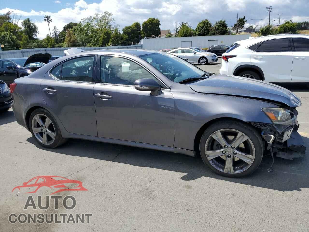 LEXUS IS 2012 - JTHBF5C21C5168933