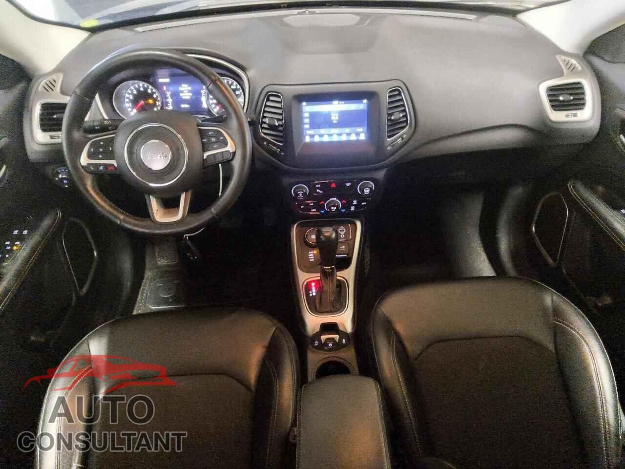 JEEP COMPASS 2017 - 3C4NJDBB3HT651002